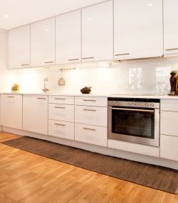 Witte keuken achterwand